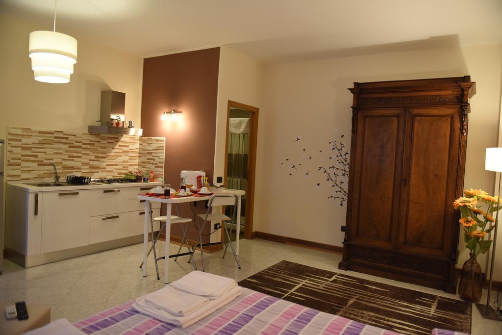 B&B La Dimora Di Iside Μπενεβέντο Δωμάτιο φωτογραφία