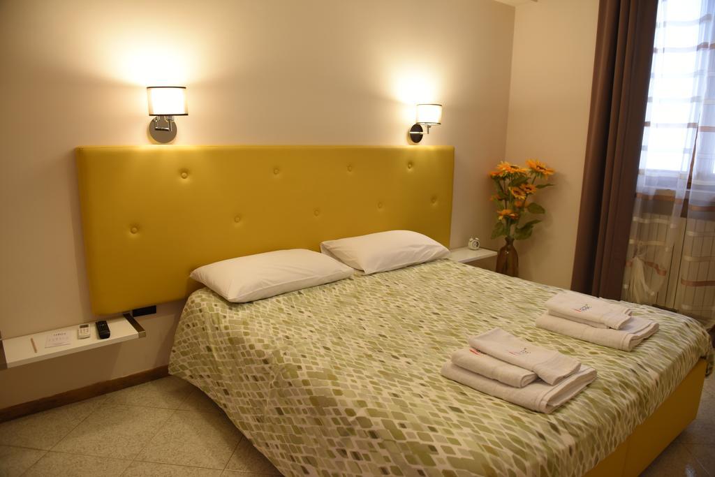 B&B La Dimora Di Iside Μπενεβέντο Δωμάτιο φωτογραφία