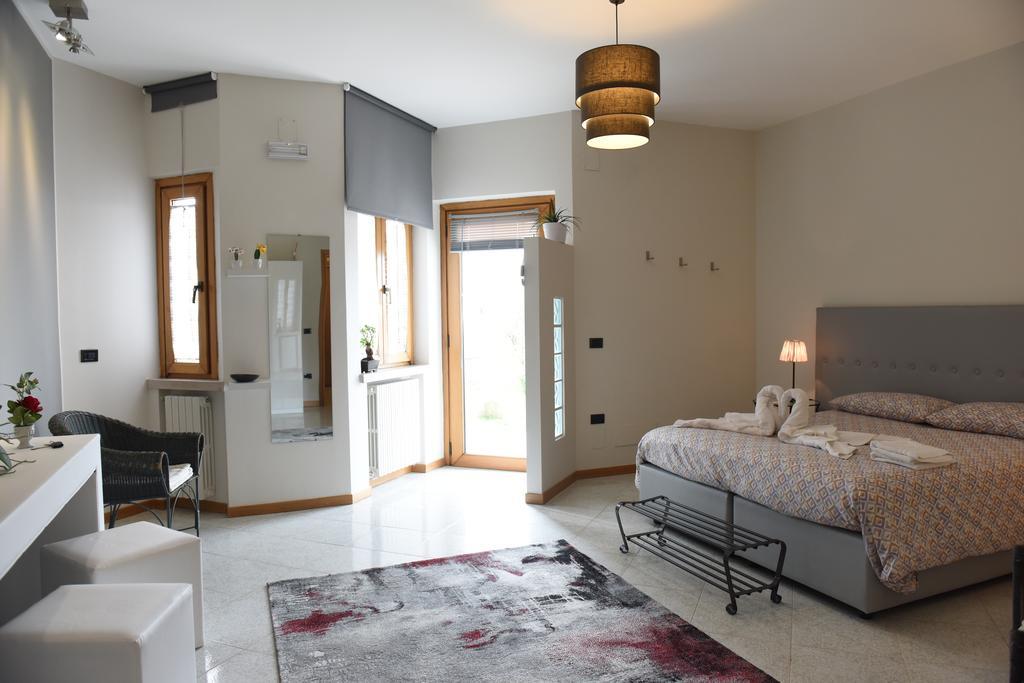 B&B La Dimora Di Iside Μπενεβέντο Δωμάτιο φωτογραφία